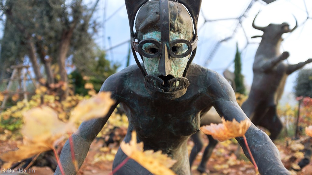 a n d b r i g h t i s t h e c a l&nbsp;m