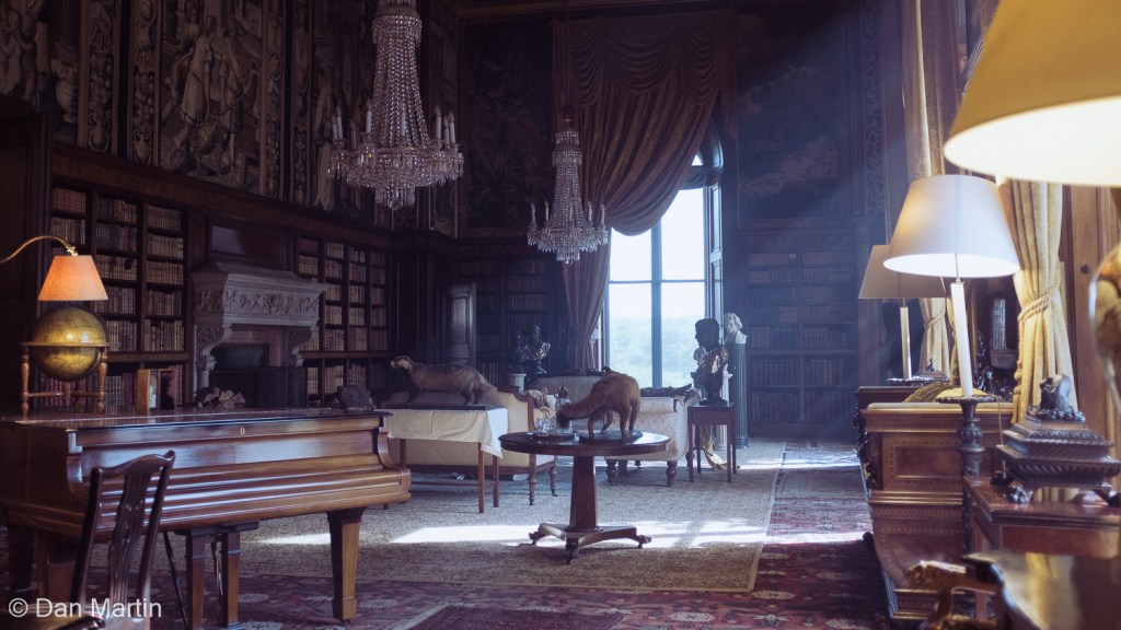 f o x a n d b a d g e&nbsp;r